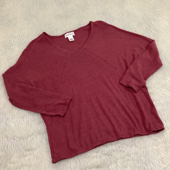 For the republic women’s lightweight red knit long sleeves top size large - Picture 1 of 4